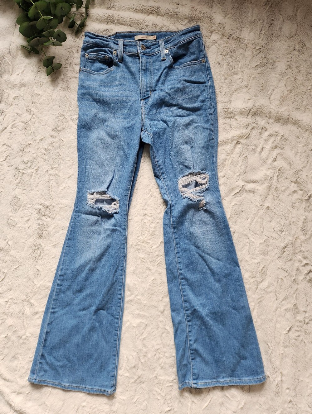 Levi's Flare Distressed Jeans Size 29